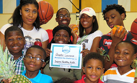 Kids in Greater Lawrence/Far Eastside Indianapolis accept Healthiest Cities Challenge award